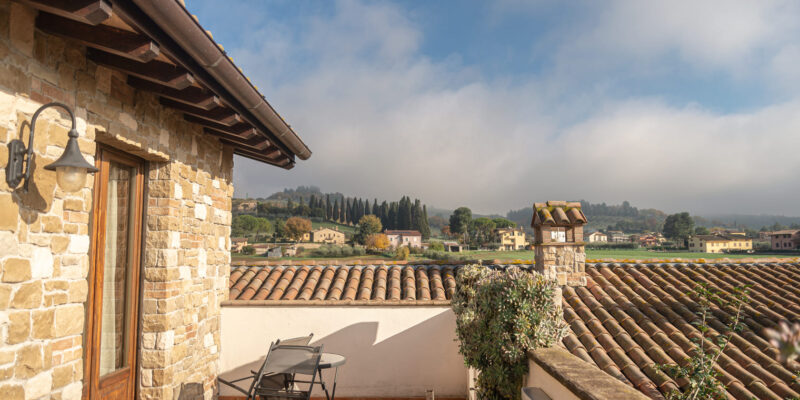Terrazzo camera matrimoniale Zeus | Villa Barbarossa | Bed and Breakfast con piscina e parcheggio nella campagna di Assisi