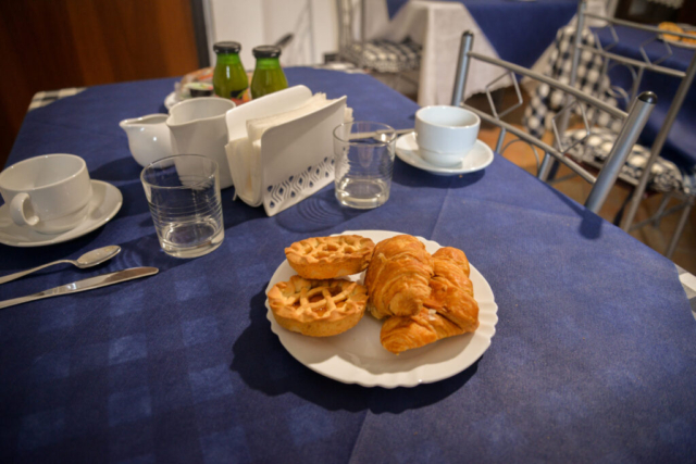 Colazione Villa Barbarossa | Bed and Breakfast con piscina e parcheggio nella campagna di Assisi