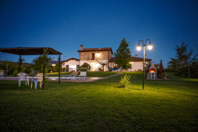 Esterno Villa Barbarossa | Bed and Breakfast con piscina e parcheggio nella campagna di Assisi